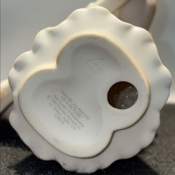 Precious Moments White and Cream Picture Frame Figurine - Picture 6 of 8